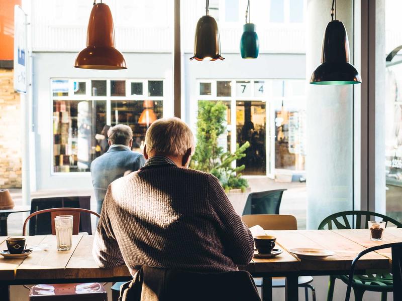 安德的游戏<br>ymtoyyh.cn 虫族战争指挥